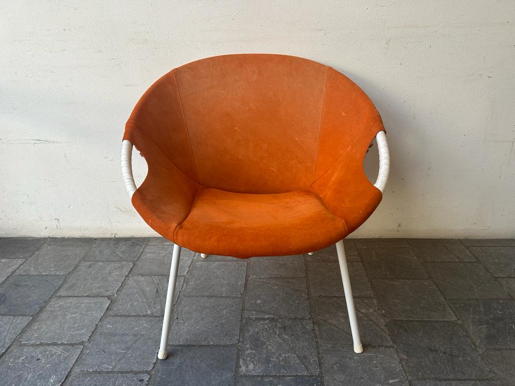 Fauteuil en Daim Orange Structure Blanche