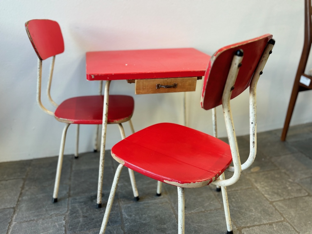 Ensemble table 2 chaises enfant rouge 