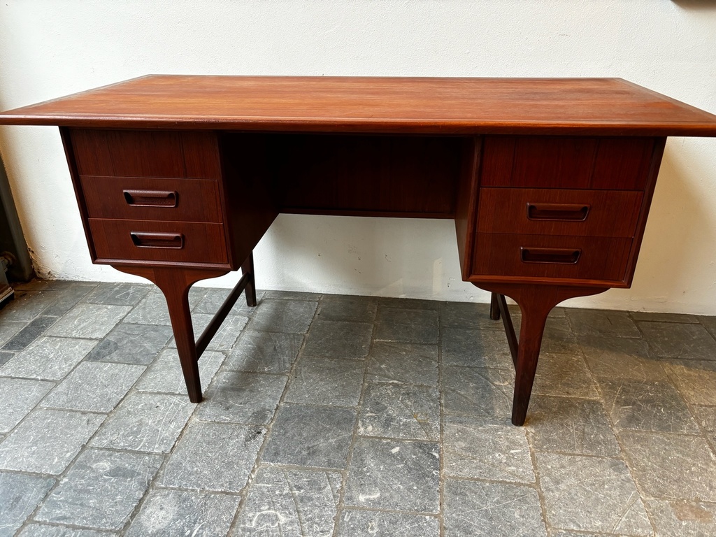 Bureau danois vis versa136x67xh73cm